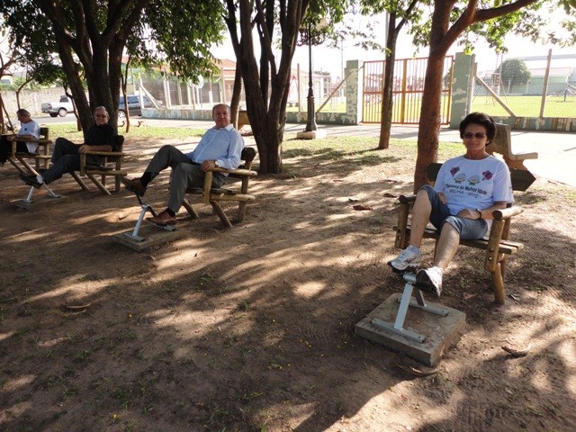 Melhor Idade ganha Praça de Exercícios em Ipeúna 