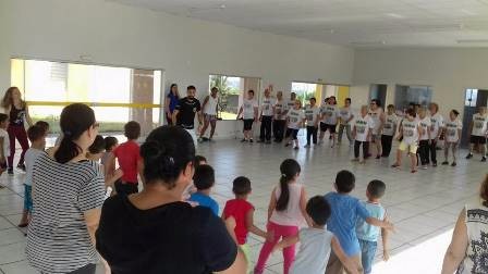  Escolas comemoram Semana do Idoso