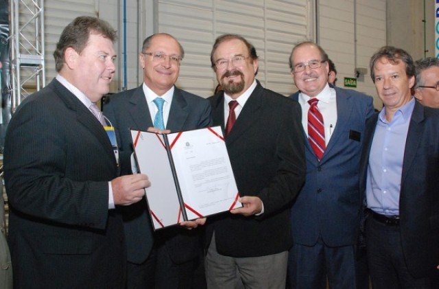 Ipeúna presente na assinatura da Mensagem do Projeto de Lei do Aglomerado Urbano de Piracicaba