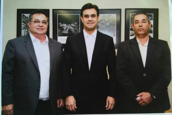 Os Vereadores Alécio e Adilson conseguem R$ 250 mil reais de emenda para área da Saúde. 