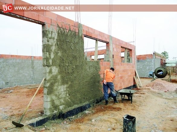 Obras da Clínica de Fisioterapia avançam rápido em Ipeúna