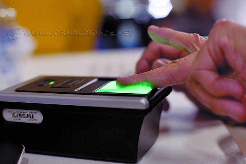 Eleitor da 245ª Zona Eleitoral já vai votar com uso das digitais
