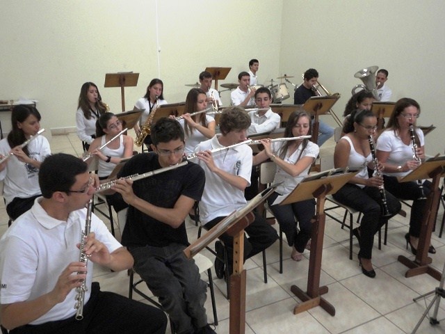 Fim de ano: alunos da Escola de Música fazem audição 