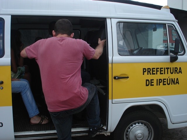 Setor de Transportes inicia cadastramento de alunos 