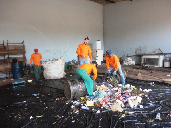 Prefeitura realiza estudo gravimétrico do lixo